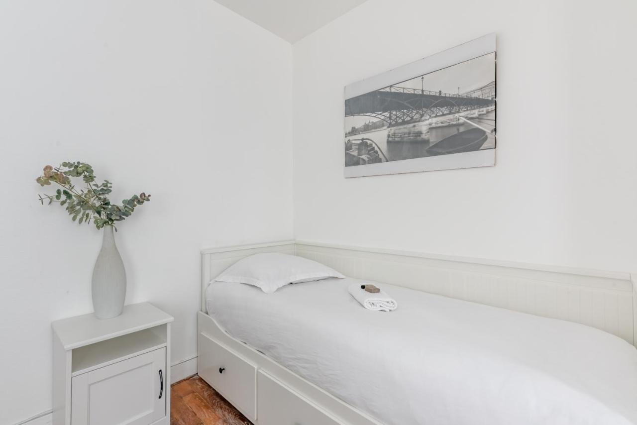 Appartement Magenta Quest Paris Extérieur photo